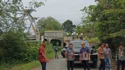 Bupati Kapuas Kunjungi Tamban Catur, Tinjau Perbaikan Ruas Jalan Perbatasan