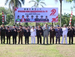 Peringatan Hari Bhayangkara ke-79 Dipimpin Kapolres Kapuas di Halaman Kantor Bupati