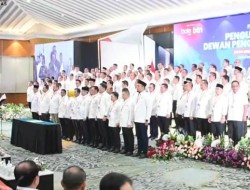 Dorong Optimalisasi PAD dan Sinergi Daerah, Bupati Kapuas HM Wiyatno Hadir Pelantikan Pengurus Apkasi 2025–2030