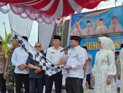 Bupati Kapuas HM Wiyatno Lepas Pawai Tahun Baru Islam 1447 H/2025 M