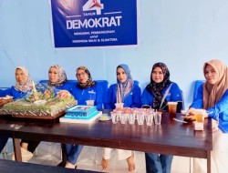 Partai Demokrat HUT ke  24  DPC Kabupaten Kapuas Bagikan Sembako Untuk Masyarakat.