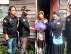 LSR LPMT Kapuas bagikan Bansos dari Kapolda Kalteng