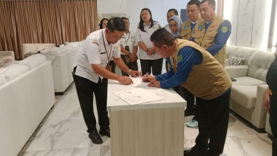 Dirjen Bea Cukai Palangka Raya hibahkan Aset Tanah dan Bangunan kepada Pemerintah Daerah Kabupaten Kapuas