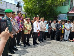 Wakil Ketua DPR RI Adies Kadir dan Wagub Kalteng Edy Pratowo Kunjungi Kabupaten Kapuas, Tinjau Program Makan Bergizi Gratis