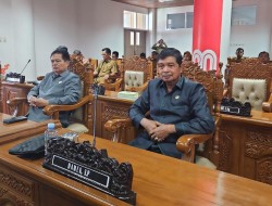 Damek, S.P, anggota DPRD Kab. Pulang Pisau yang Rendah Hati dan Memasyarakat .