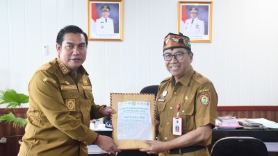 Salurkan Bantuan Kemanusiaan. WaBup H. Ahmad Jayadikarta Bertolak ke Palangka Raya.